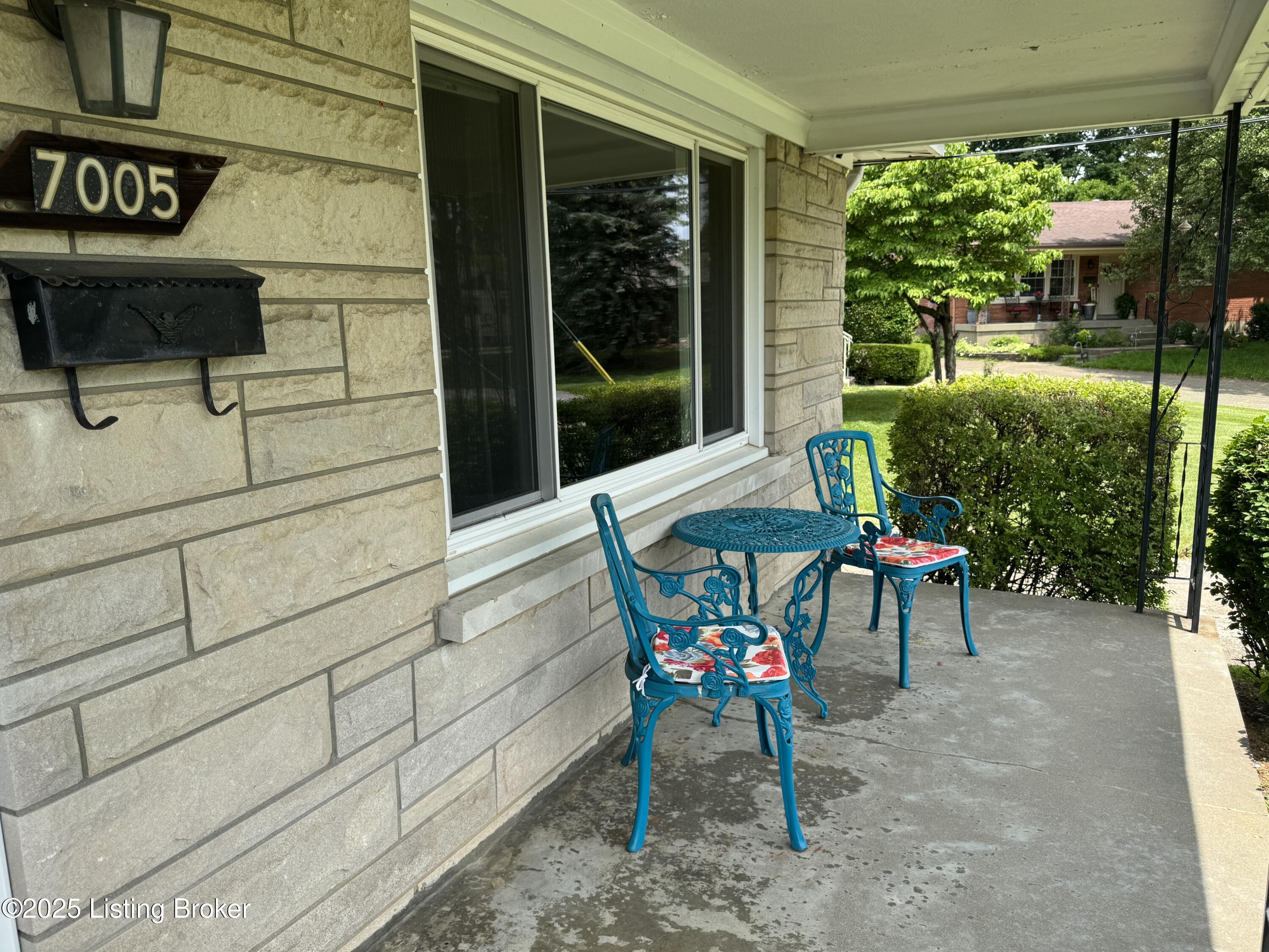 7005 Shareith Dr, Louisville, Pennsylvania image 5