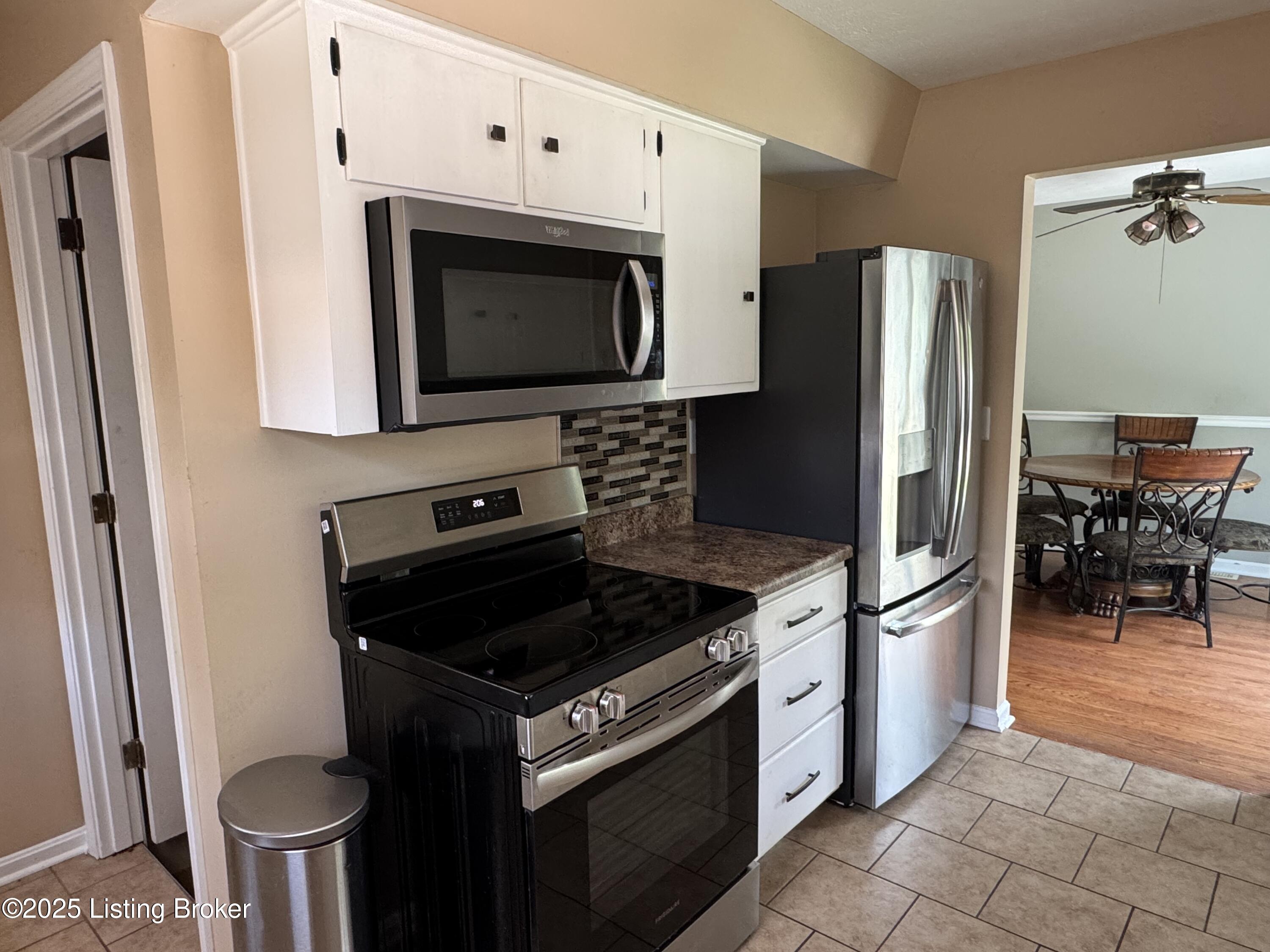7005 Shareith Dr, Louisville, Pennsylvania image 20