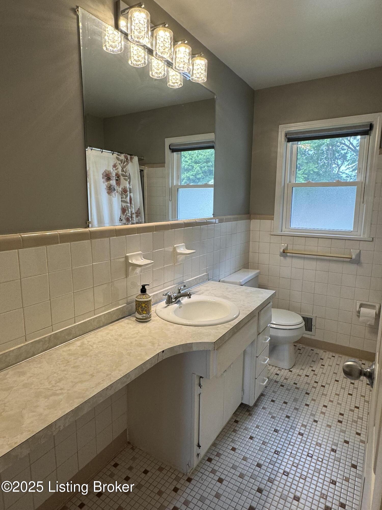 7005 Shareith Dr, Louisville, Pennsylvania image 18