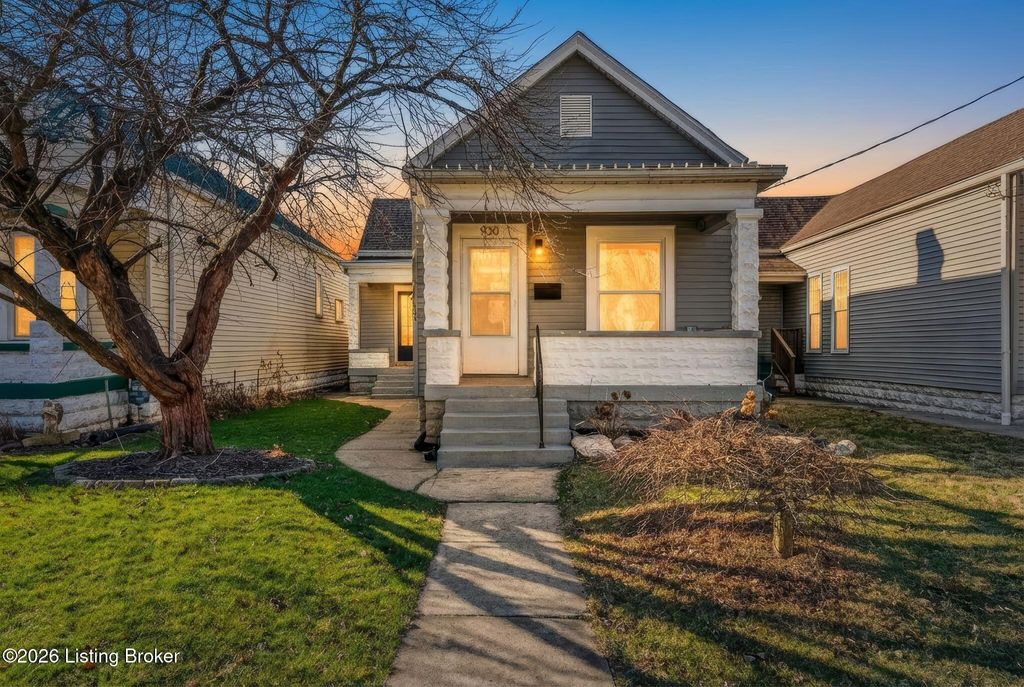 Photo of 930 Mulberry St, Louisville, KY 40217 (MLS # 1707563)