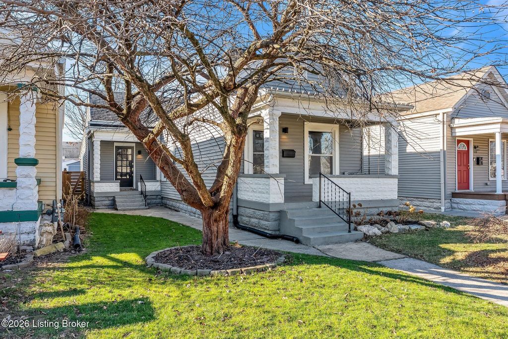 Photo of 930 Mulberry St, Louisville, KY 40217 (MLS # 1707563)