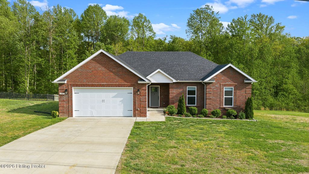 Photo of 396 Beasley Blvd, Elizabethtown, KY 42701 (MLS # 1715306)