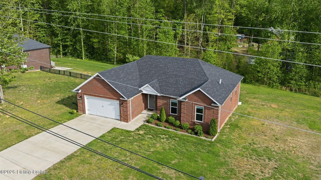 Photo of 396 Beasley Blvd, Elizabethtown, KY 42701 (MLS # 1715306)