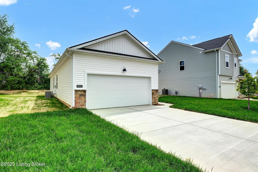 Photo of Lot 2 Fairmount Cove, Louisville, KY 40291 (MLS # 1703436)