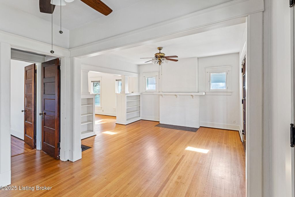 Photo of 2146 Alta Ave #2, Louisville, KY 40205 (MLS # 1713501)