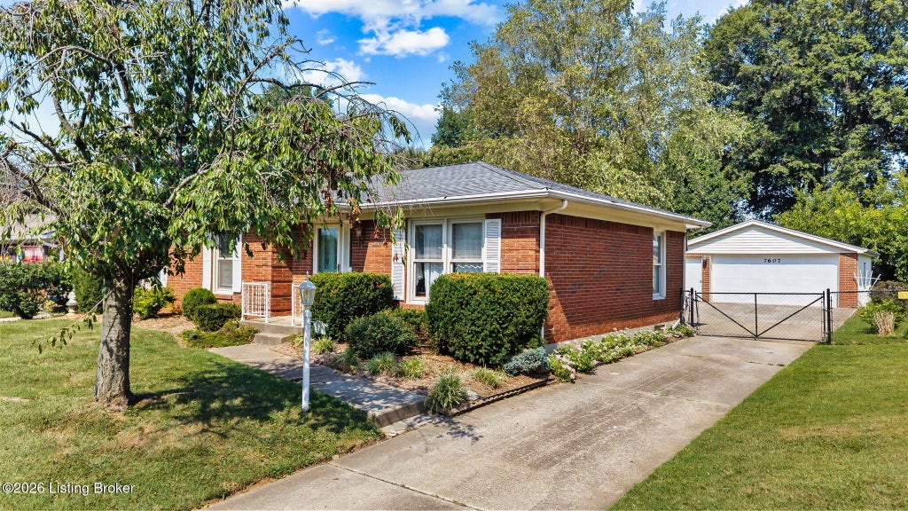 Photo of 7607 Six Mile Ln, Louisville, KY 40220 (MLS # 1730458)