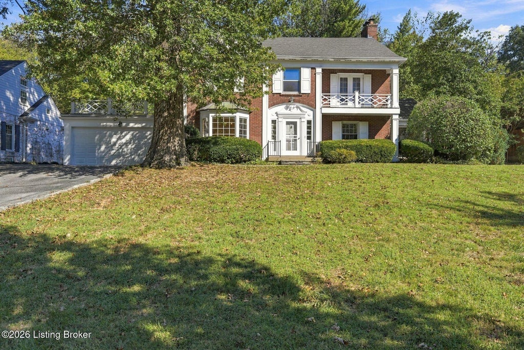 Photo of 2501 Seneca Valley Rd, Louisville, KY 40205 (MLS # 1732594)