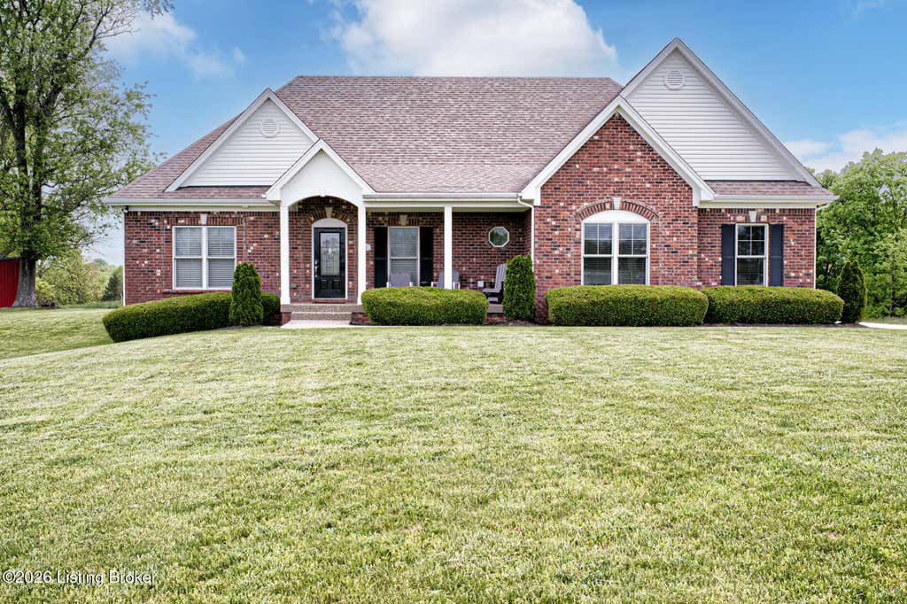 Photo of 1000 Raisor Ln, Pleasureville, KY 40057 (MLS # 1724108)