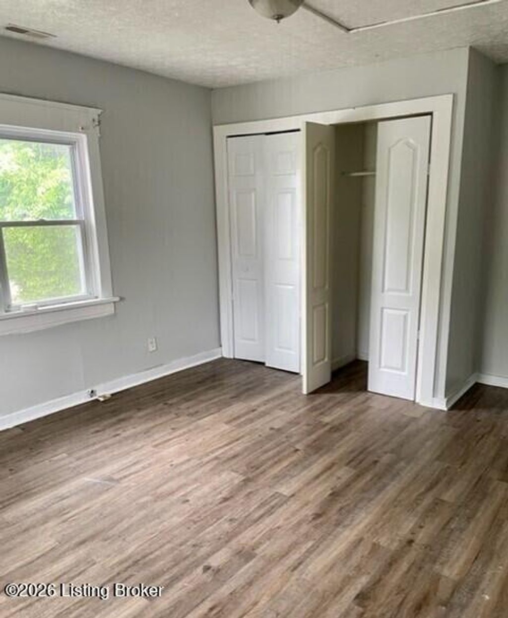 Photo of 1051 Cecil Ave, Louisville, KY 40211 (MLS # 1708688)