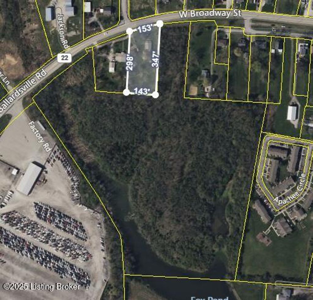 Photo of 627 W Broadway St, Eminence, KY 40019 (MLS # 1701352)