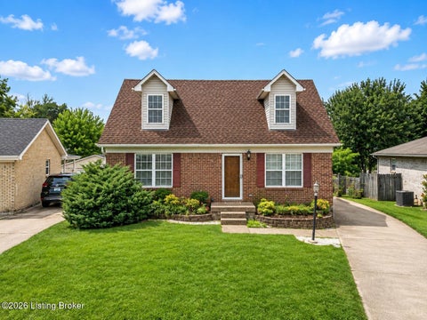 Homes For Sale - 3112 Pine Trace Ct<br/> Louisville, KY 40272