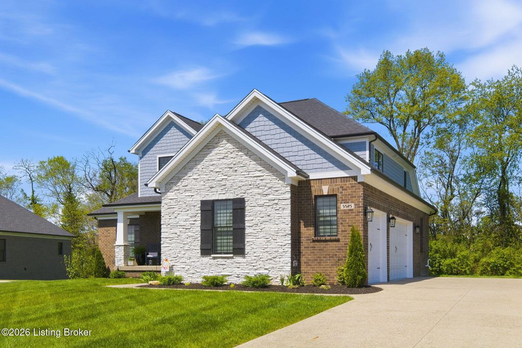 Photo of 5525 Ruby Falls Dr, Prospect, KY 40059 (MLS # 1713916)