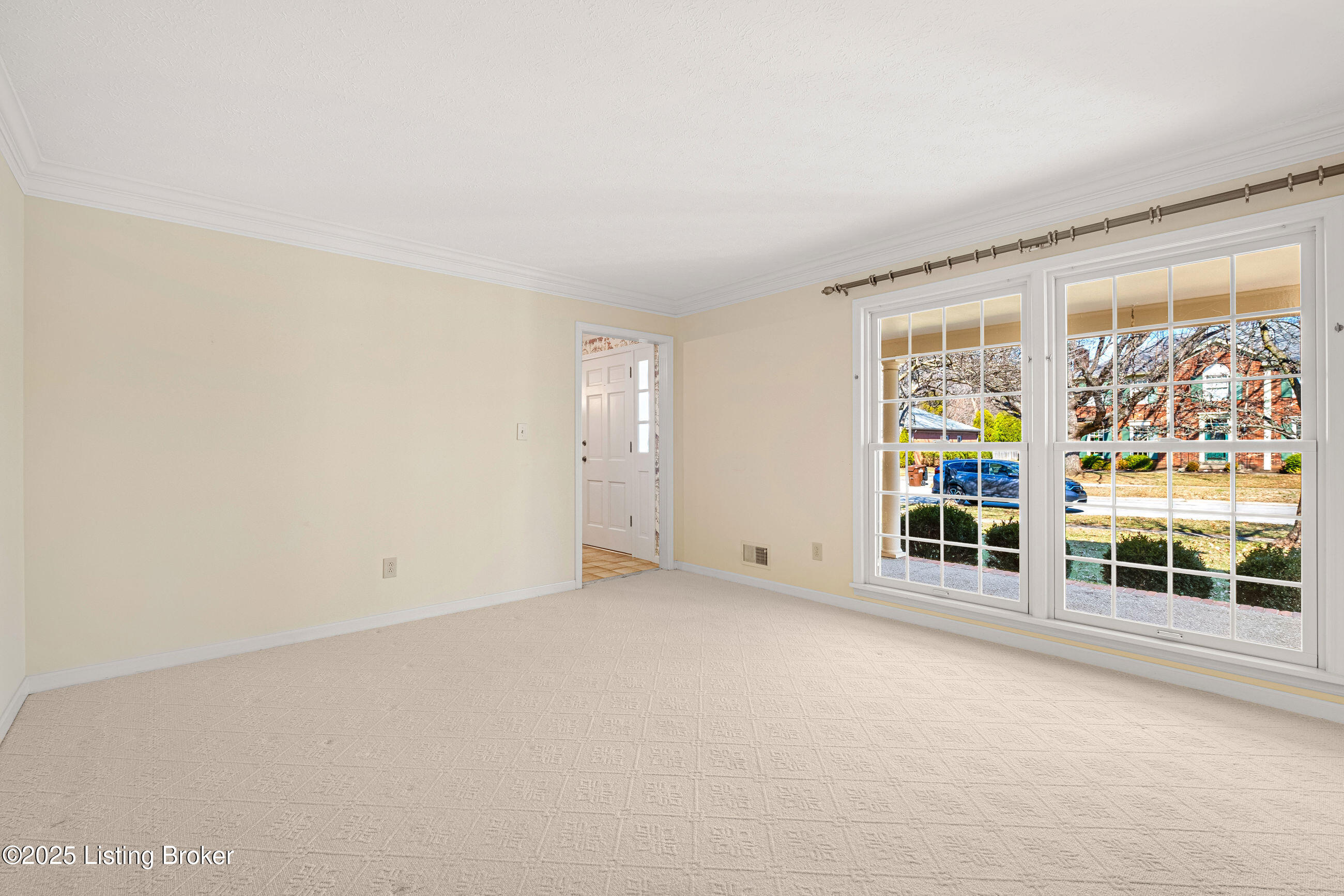 2412 Hayward Rd, Louisville, Kentucky image 11