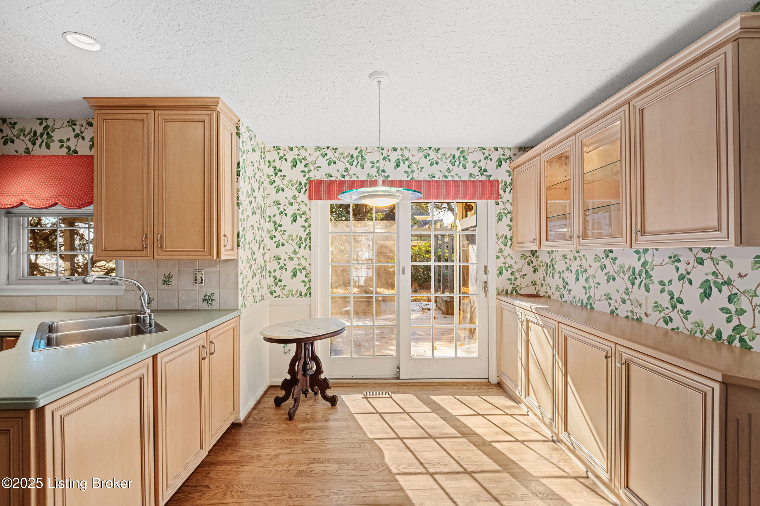 2412 Hayward Rd, Louisville, Kentucky image 7