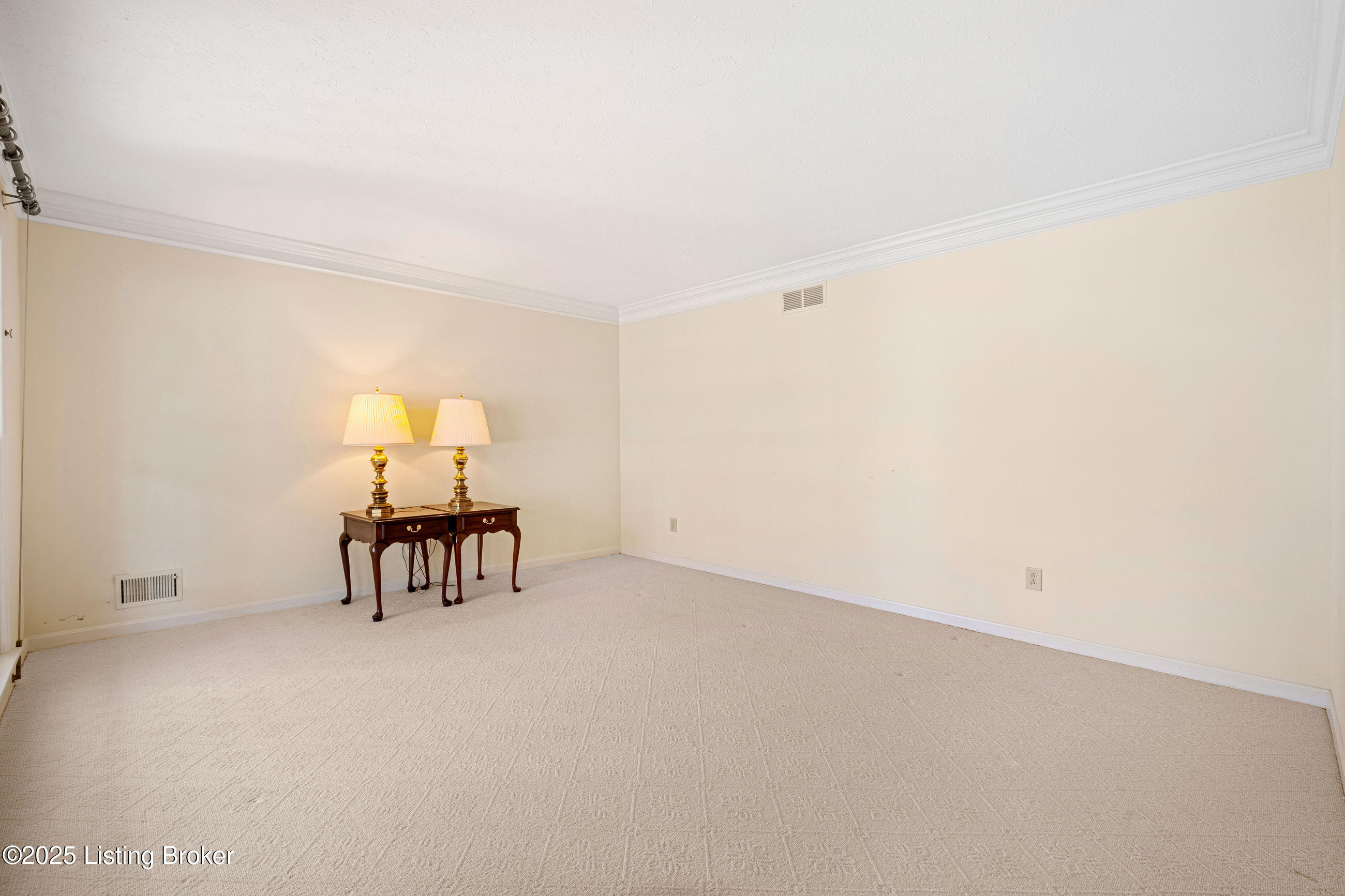 2412 Hayward Rd, Louisville, Kentucky image 12