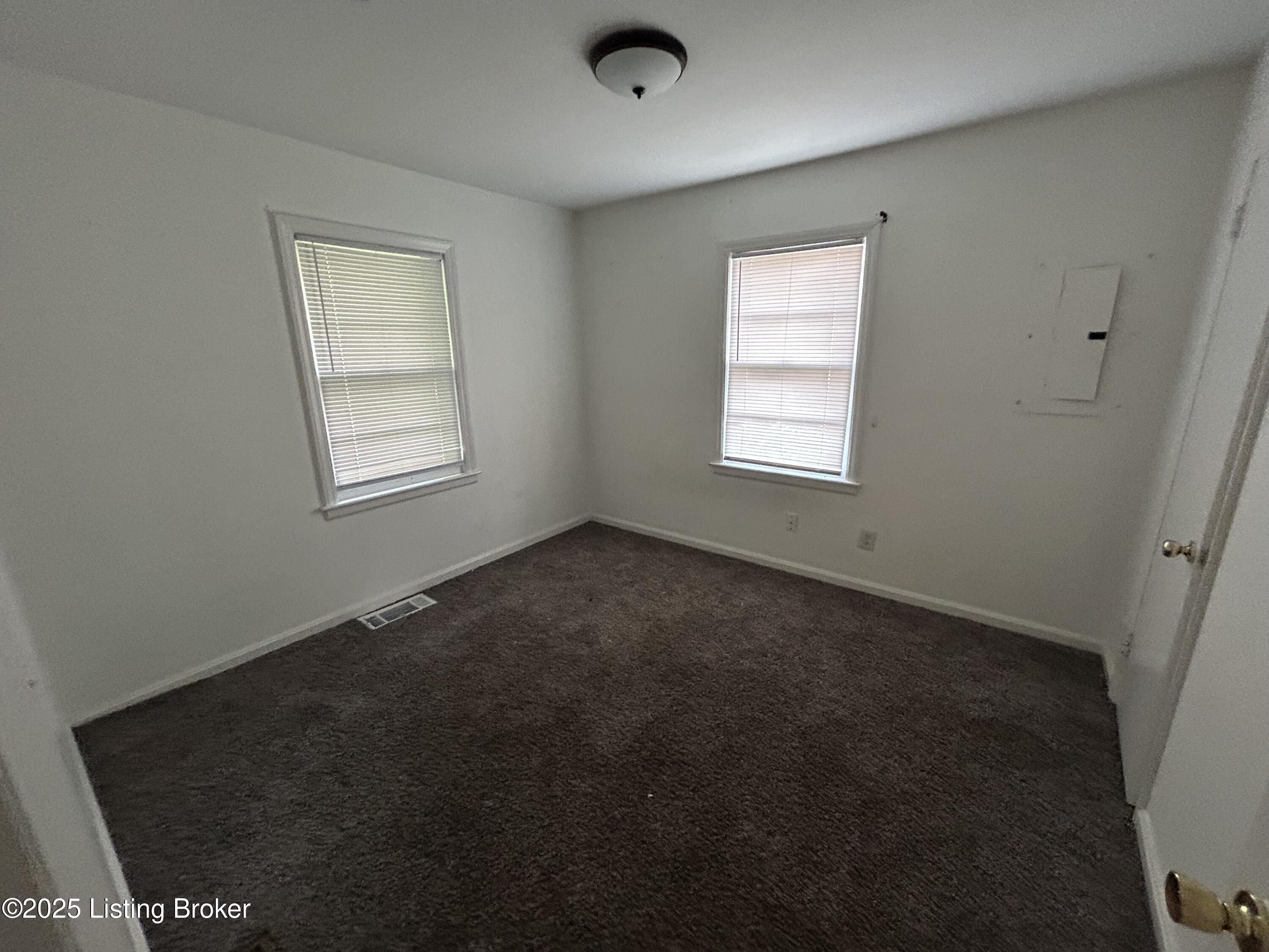 5688 David Ln, Louisville, Pennsylvania image 4