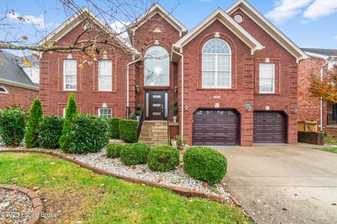 Photo of 13104 Willow Forest Dr, Louisville, KY 40245 (MLS # 1704034)