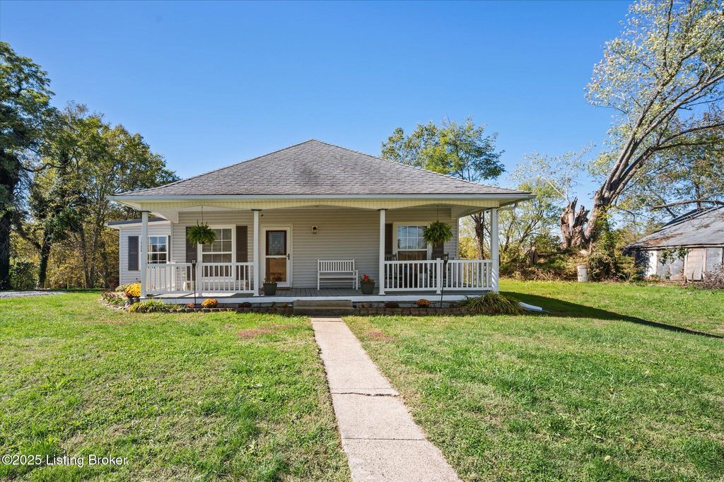 Photo of 2235 Franklinton Rd, Pleasureville, KY 40057 (MLS # 1701364)