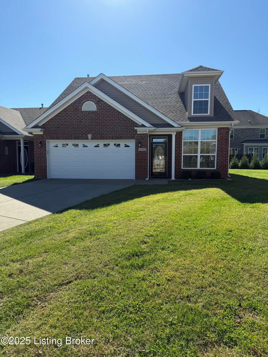 Photo of 8700 Stony Falls Way, Jeffersontown, KY 40299 (MLS # 1704855)