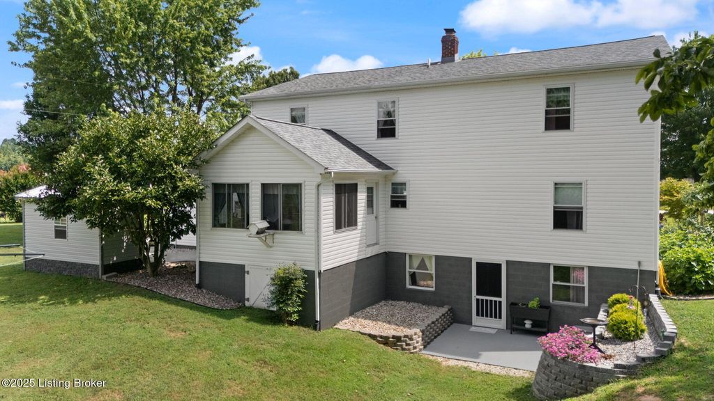 Photo of 7567 Cub Run Hwy Hwy, Munfordville, KY 42765 (MLS # 1715641)