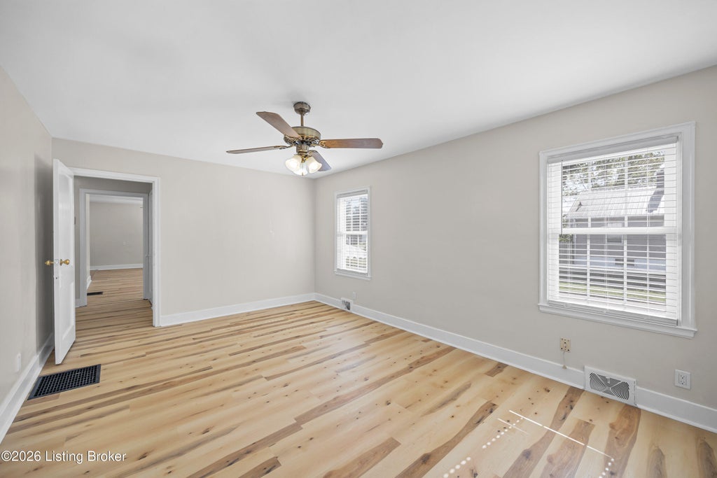 Photo of 3237 Taylor Blvd, Louisville, KY 40215 (MLS # 1729779)