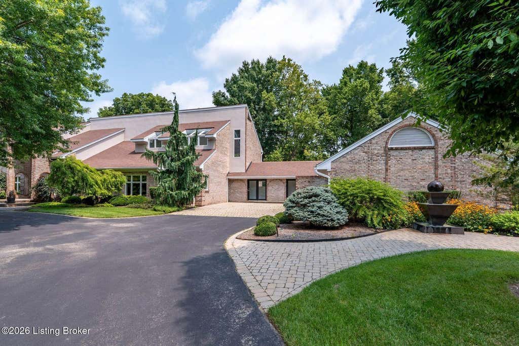 Photo of 4303 Twin Elms Ct, Louisville, KY 40241 (MLS # 1727232)