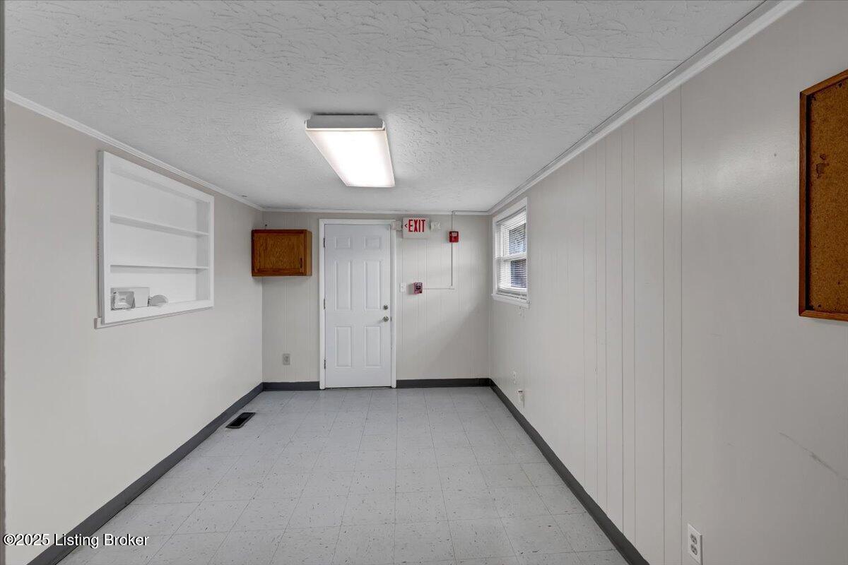 4715 Cane Run Rd, Louisville, Kentucky image 34