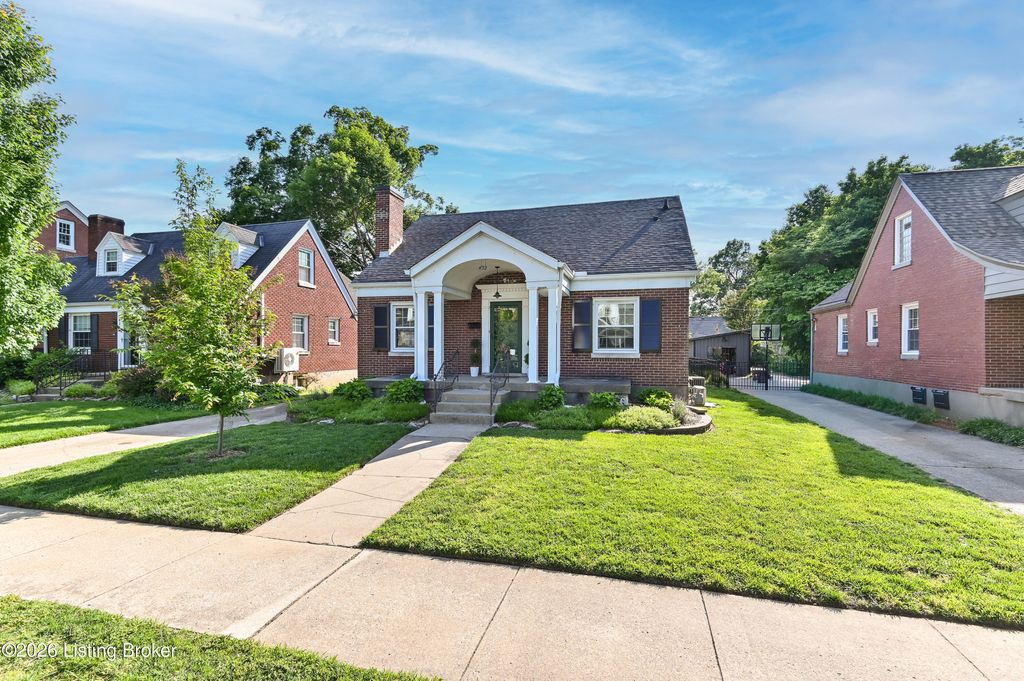 Photo of 432 Bauer Ave, Louisville, KY 40207 (MLS # 1714855)