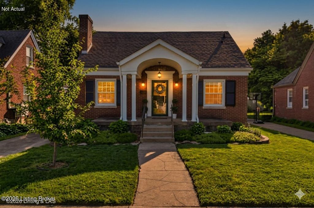 Photo of 432 Bauer Ave, Louisville, KY 40207 (MLS # 1714855)