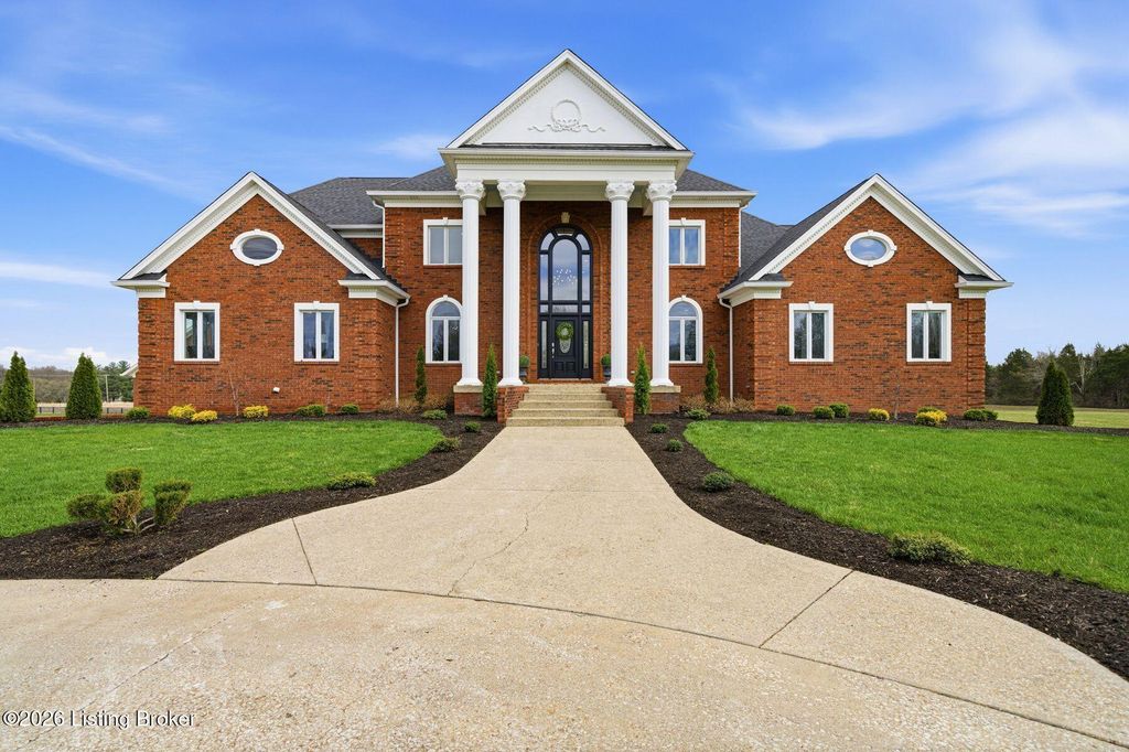 Photo of 7615 Heavens Estates Way, Louisville, KY 40291 (MLS # 1711379)