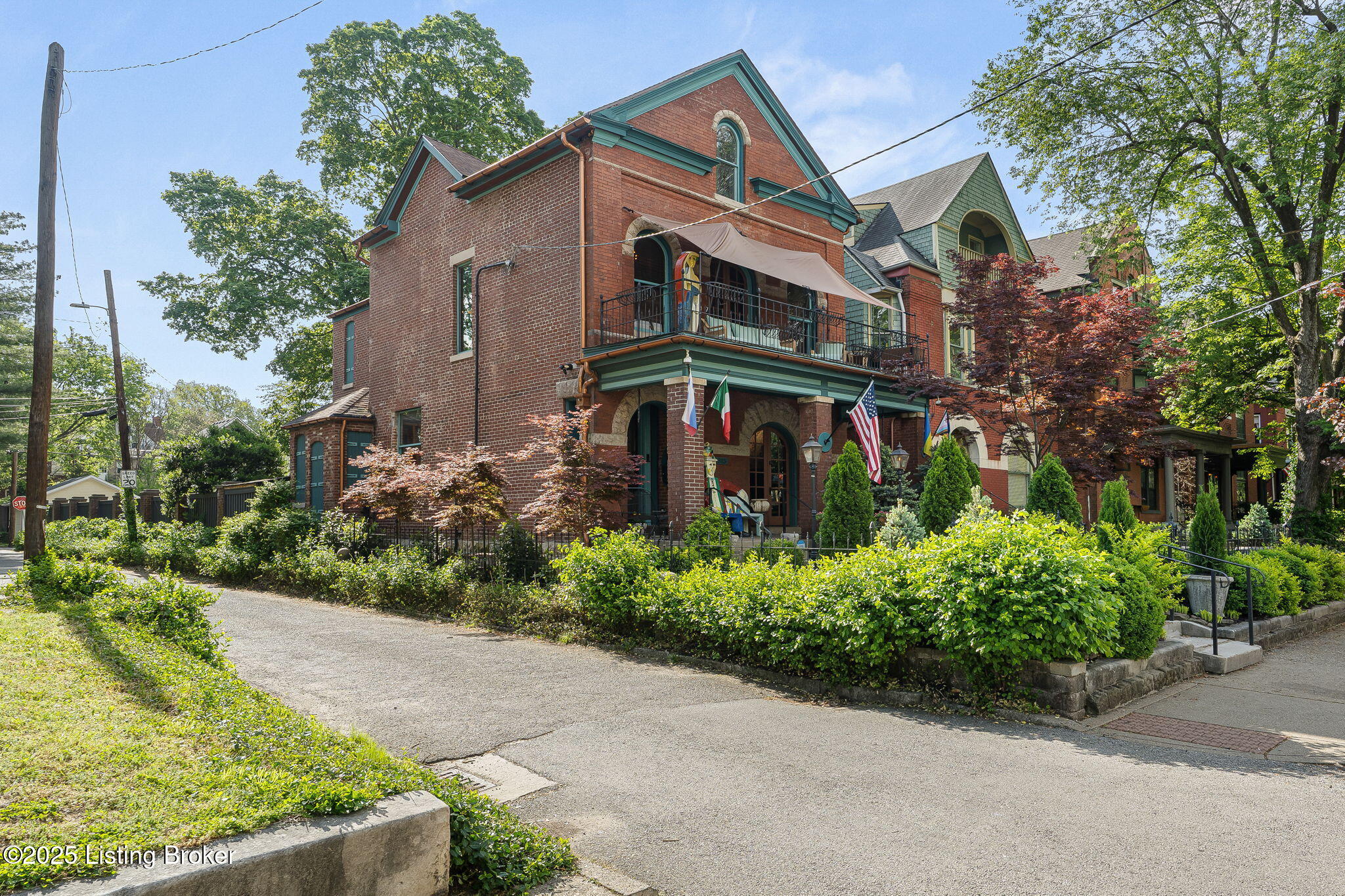 1315 S 1st St, Louisville, Kentucky image 1