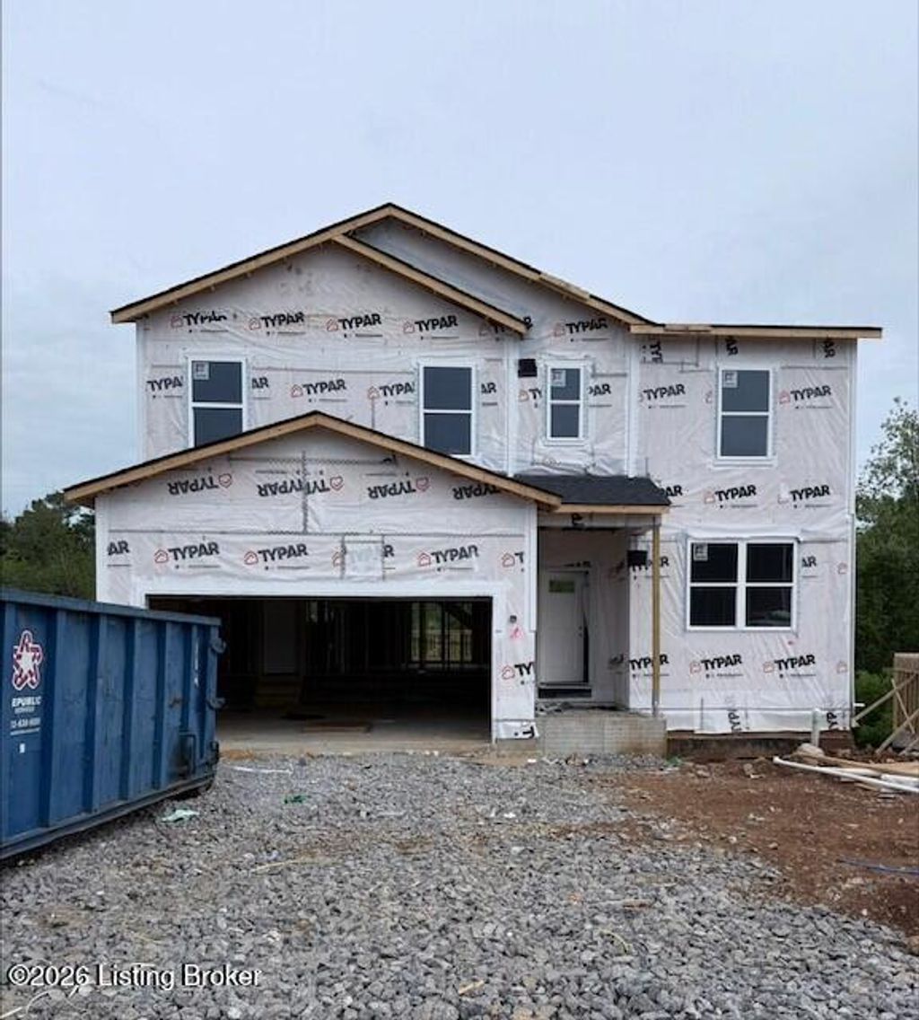 Photo of 1869 Washington Blvd, Lyndon, KY 40242 (MLS # 1714200)
