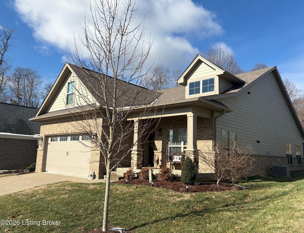 Photo of 842 Artisan Pkwy, La Grange, KY 40031 (MLS # 1707622)