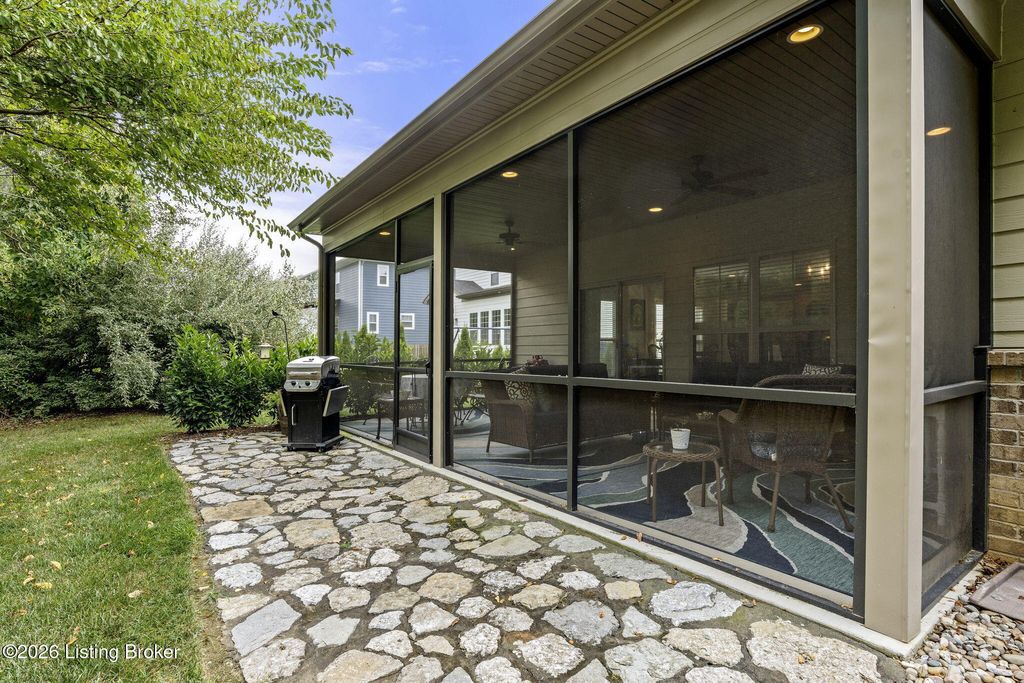 Photo of 842 Artisan Pkwy, La Grange, KY 40031 (MLS # 1707622)