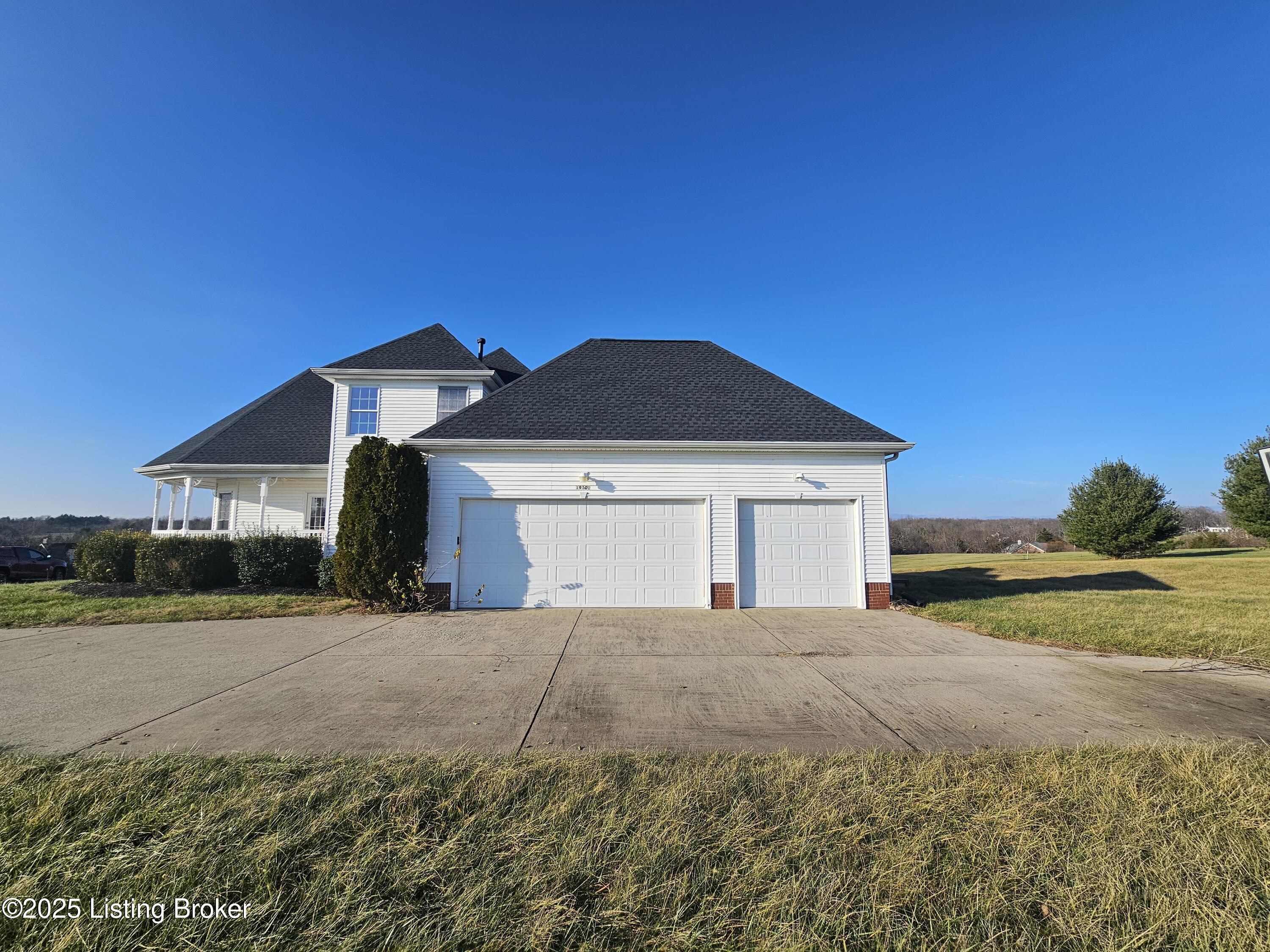 19101 Chapman Ridge Ct, Fisherville, Kentucky image 3