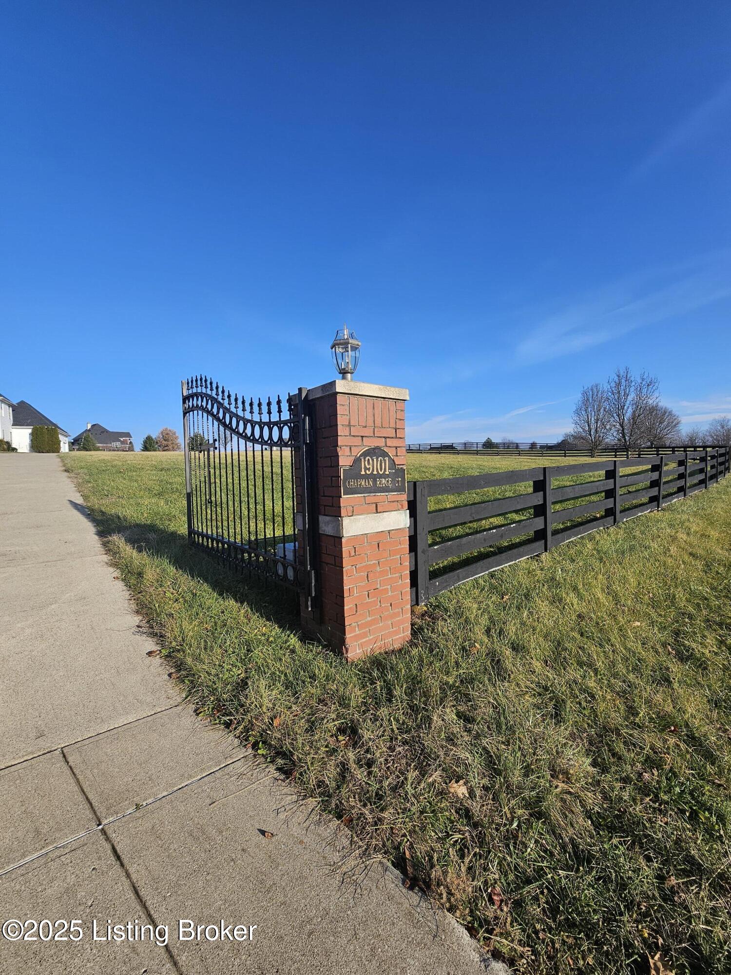 19101 Chapman Ridge Ct, Fisherville, Kentucky image 5