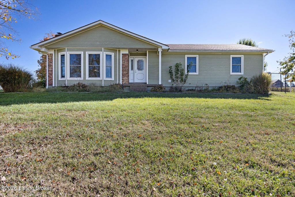 Photo of 473 Peavler Ln, Bardstown, KY 40004 (MLS # 1732942)