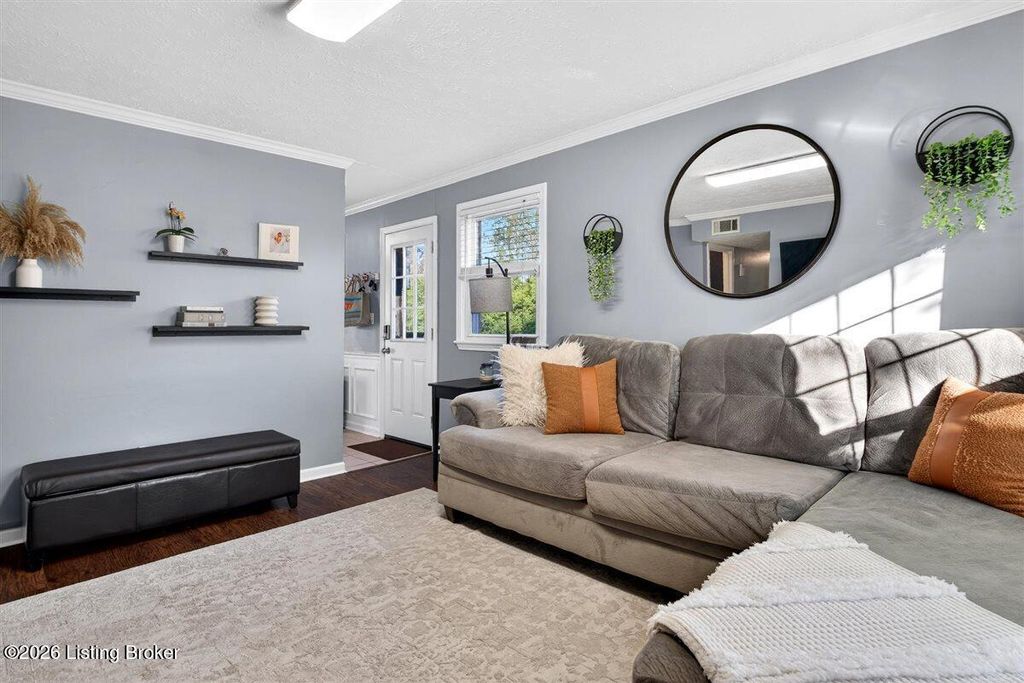 Photo of 5208 Windy Willow Dr, Louisville, KY 40241 (MLS # 1713917)