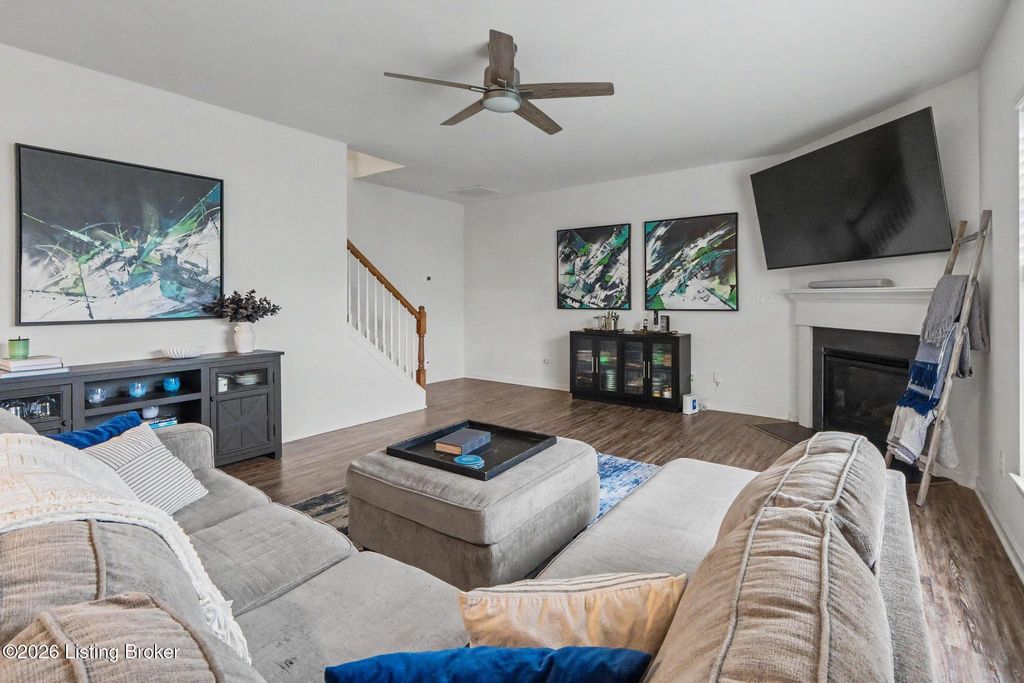 Photo of 11420 Caswell Springs Way, Louisville, KY 40291 (MLS # 1718195)
