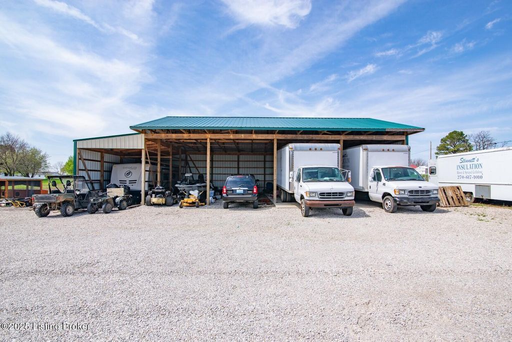 Photo of 100 W Butler Rd, Harned, KY 40144 (MLS # 1705235)