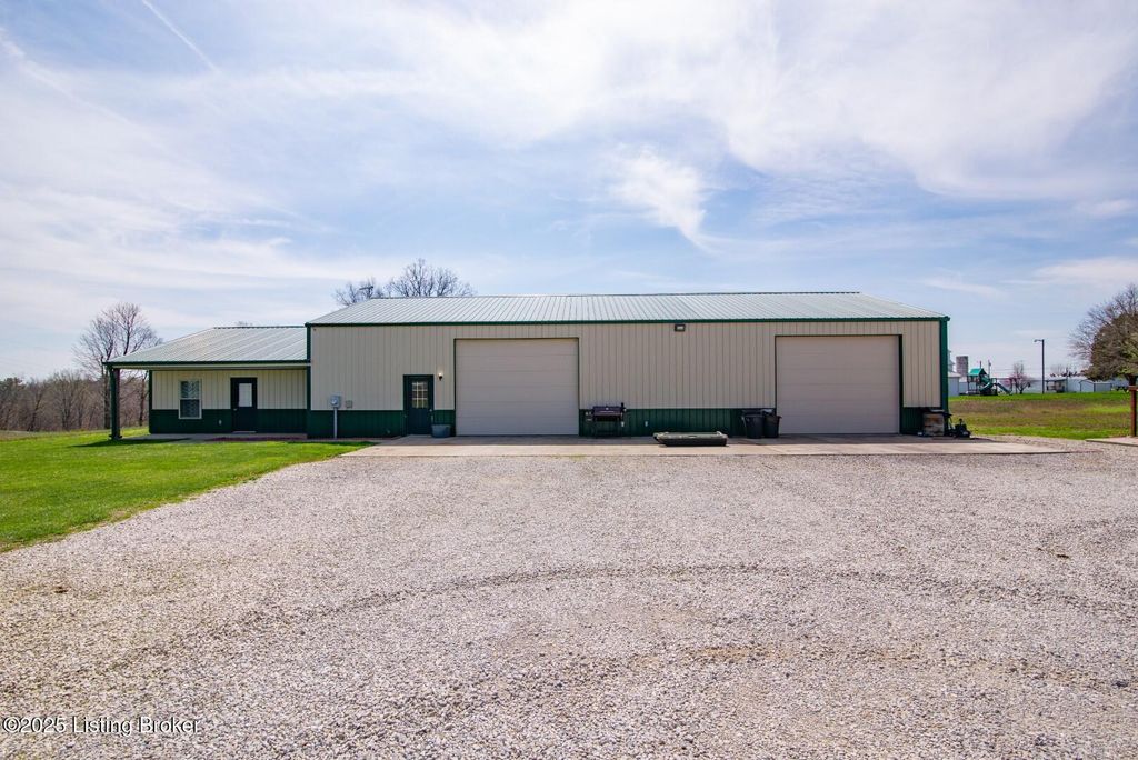 Photo of 100 W Butler Rd, Harned, KY 40144 (MLS # 1705235)