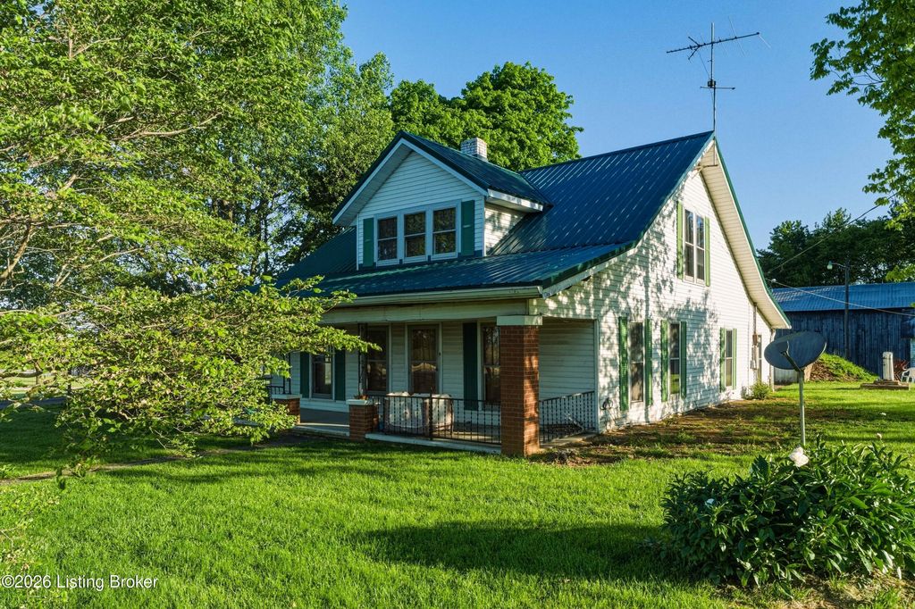 Photo of 546 Banta Ln, Pleasureville, KY 40057 (MLS # 1717011)