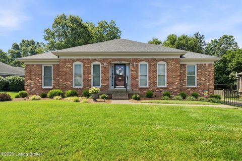Homes For Sale - 3425 Westwood Farms Dr<br/> Jefferson County, Louisville, KY 40220