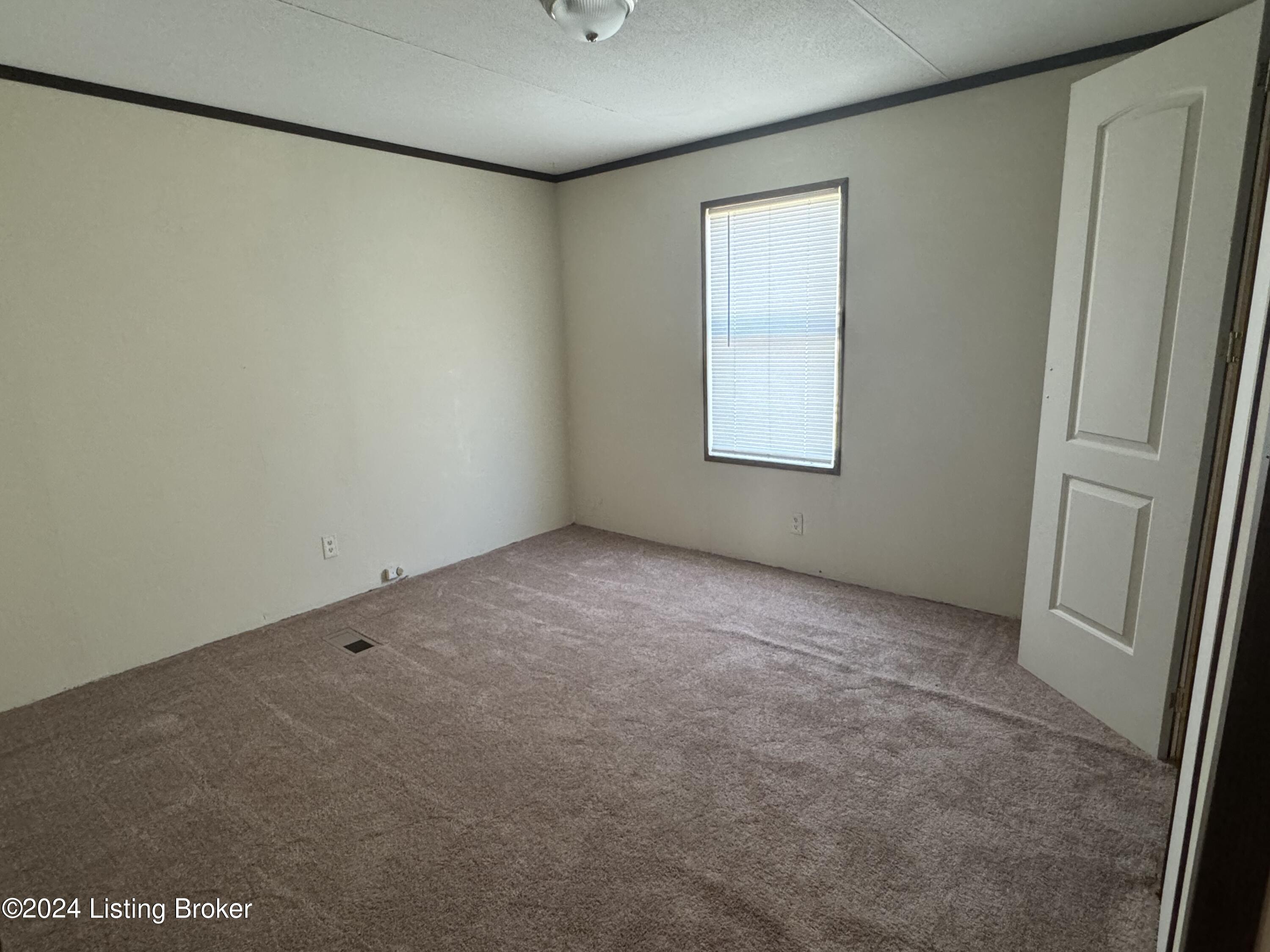 238 Railroad Ave, Worthville, Kentucky image 14