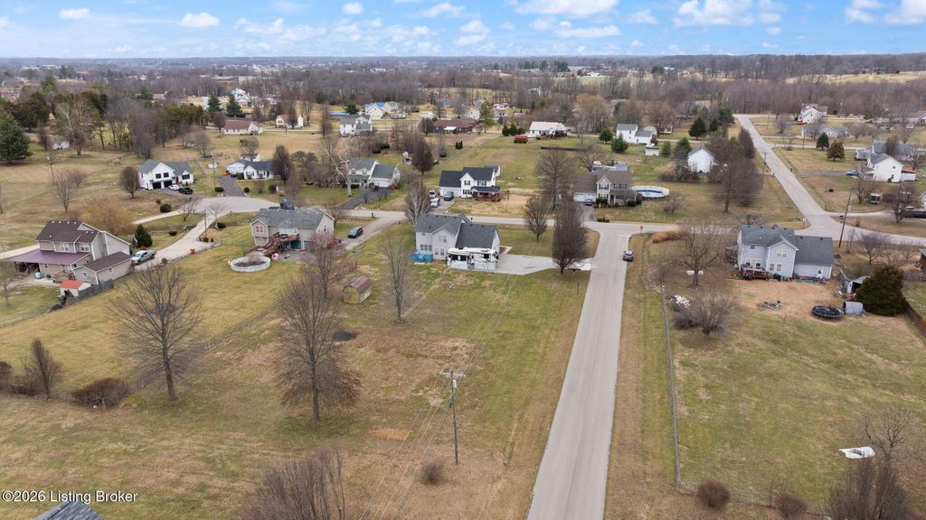 Photo of 54 Catlett Ct, Rineyville, KY 40162 (MLS # 1709835)