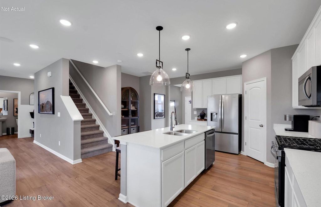 Photo of 3001 Aiken Back Ln, La Grange, KY 40031 (MLS # 1709741)