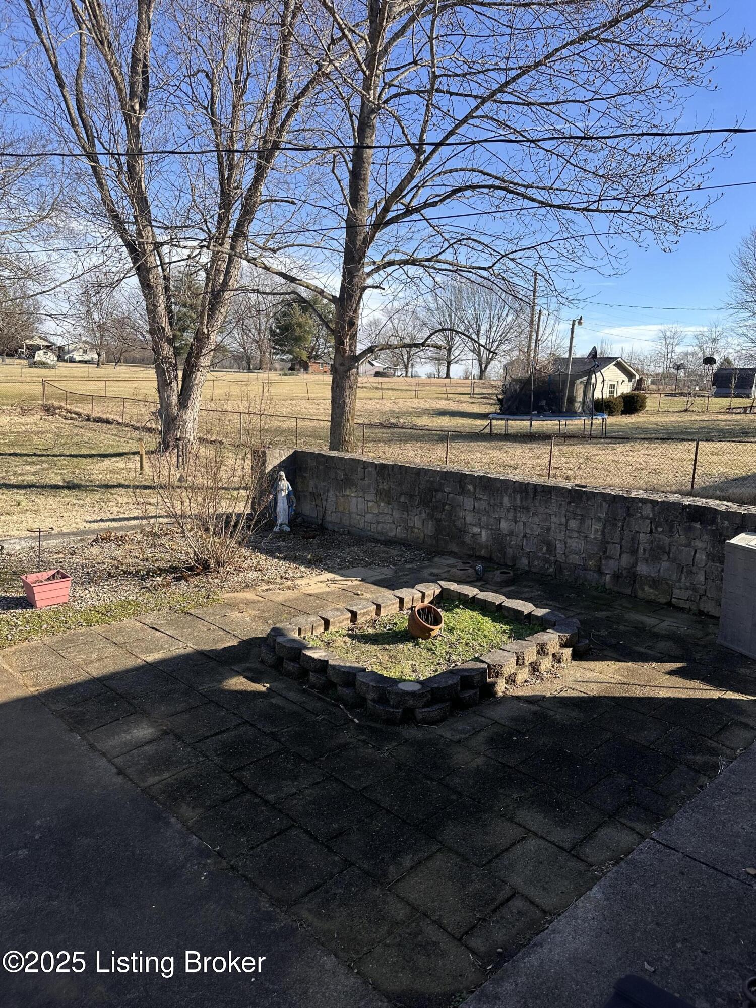 231 Saint Thomas Ct, Bardstown, Kentucky image 16