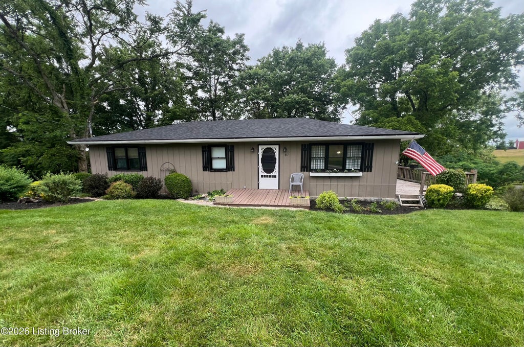 Photo of 817 Cane Run Rd, Turners Station, KY 40075 (MLS # 1720153)