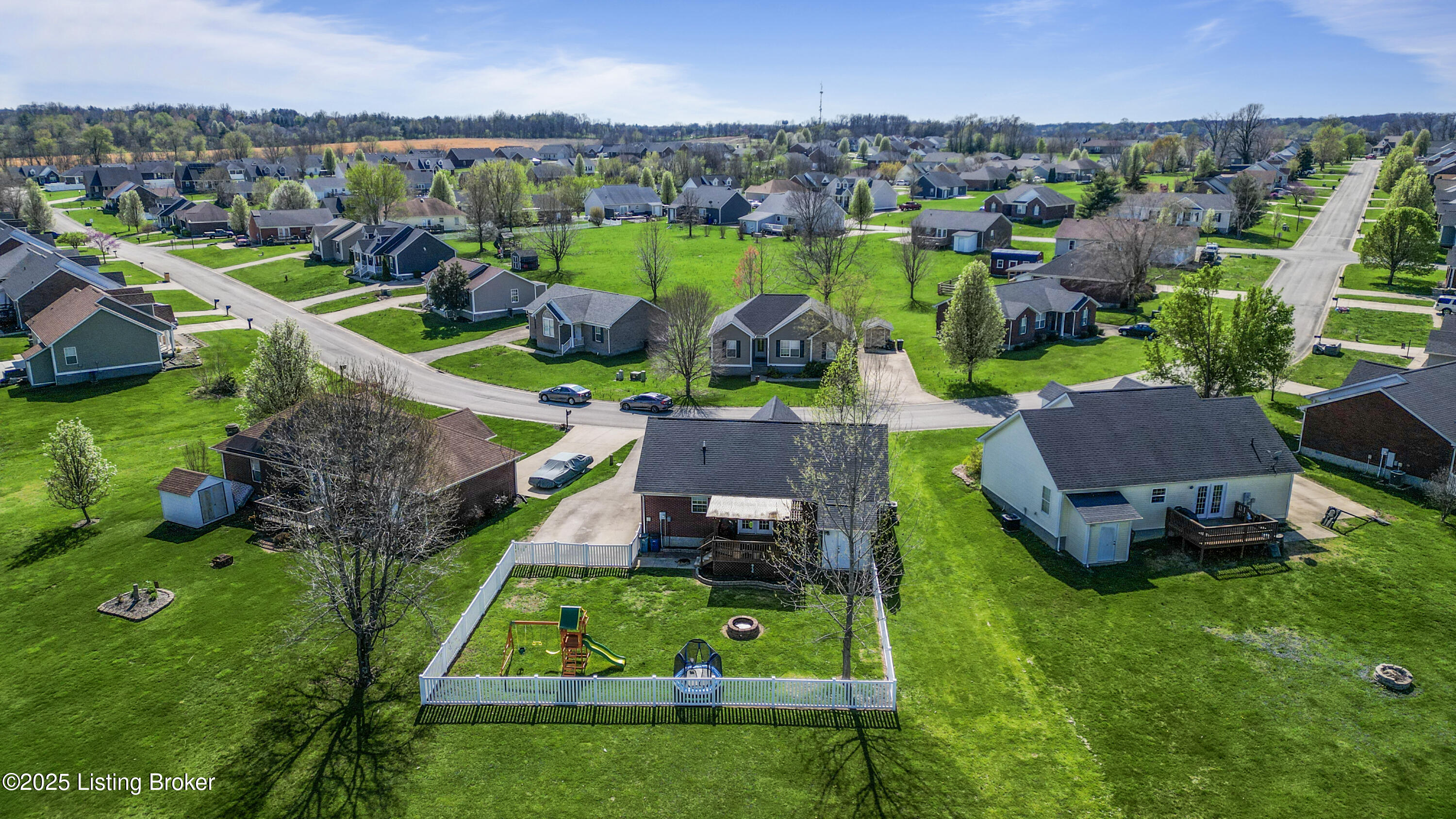 111 Tulip Dr, Bardstown, Kentucky image 11