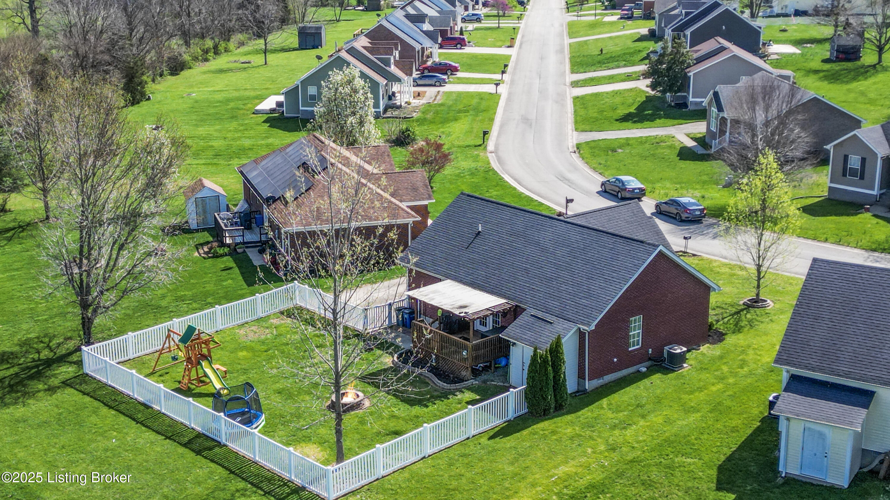 111 Tulip Dr, Bardstown, Kentucky image 9